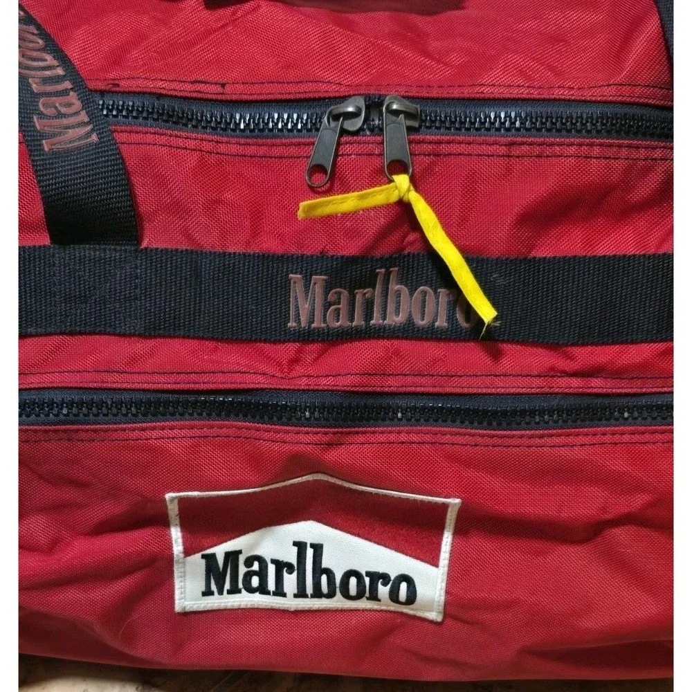Vintage Marlboro‎ Unlimited XL Rolling Duffle Bag 36